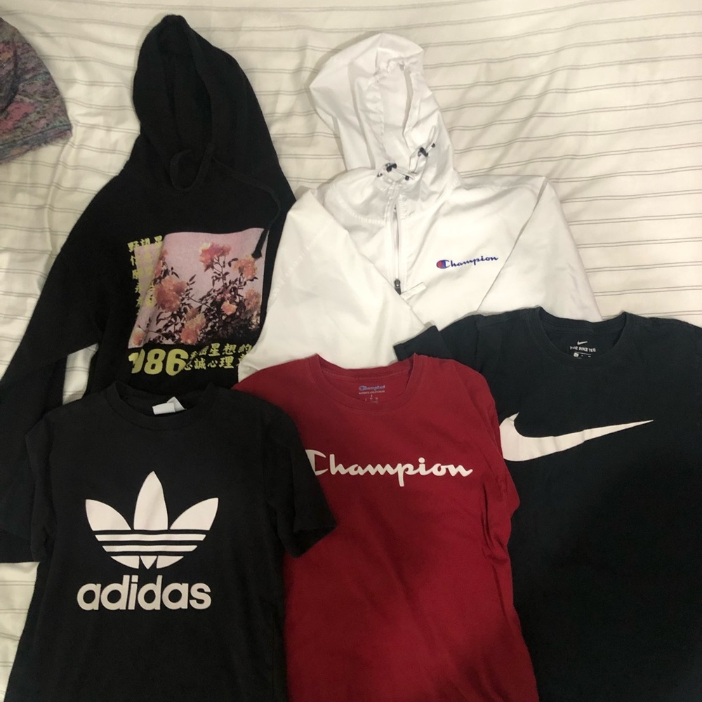 Mens small bundle used like new